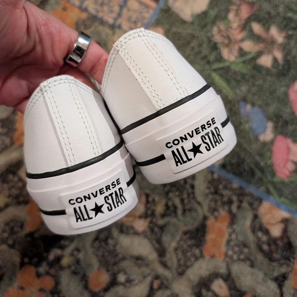 Converse Classic White Low-Top Sneakers - Picture 5 of 5